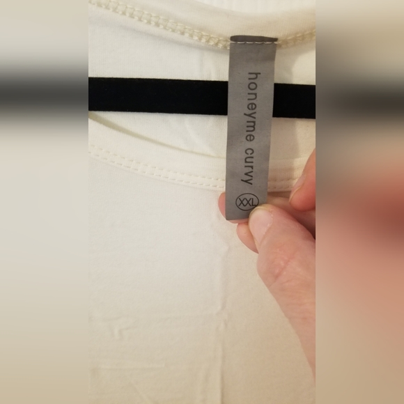 Honeyme Tee - Picture 3 of 4